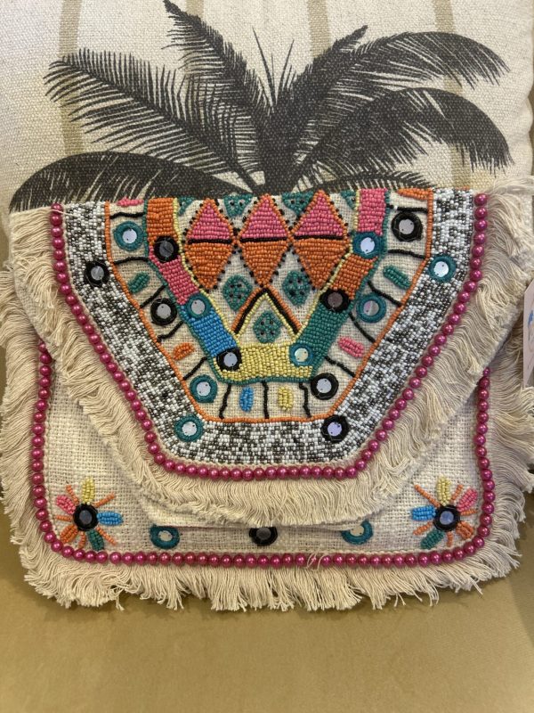 Pochette perlée
