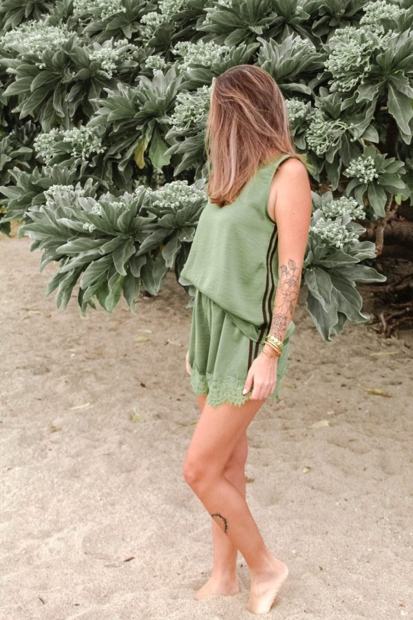 Ensemble kaki bandes